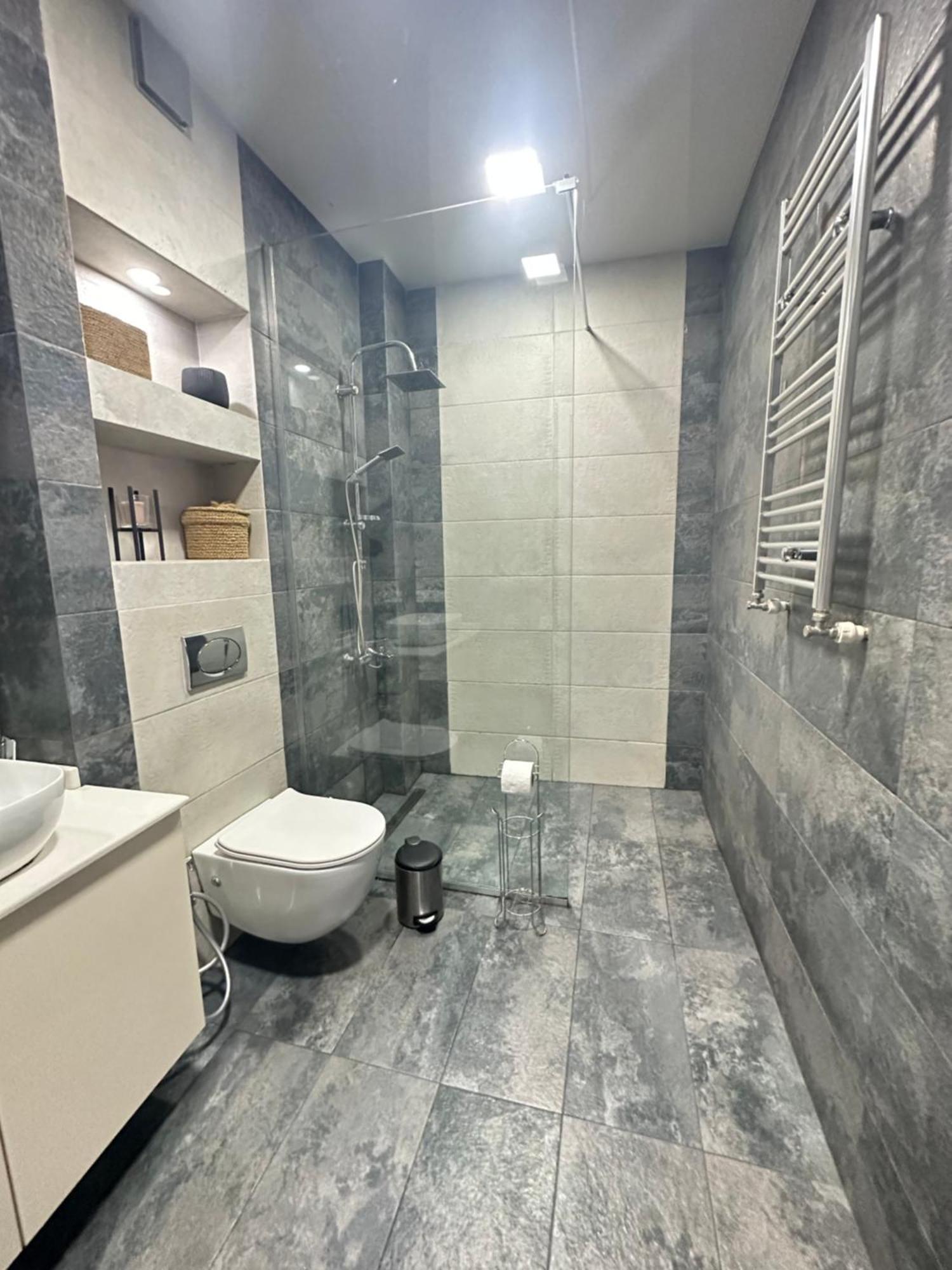 Tamo Apartment Batumi Exterior photo